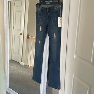 Elan distressed jeans NWT